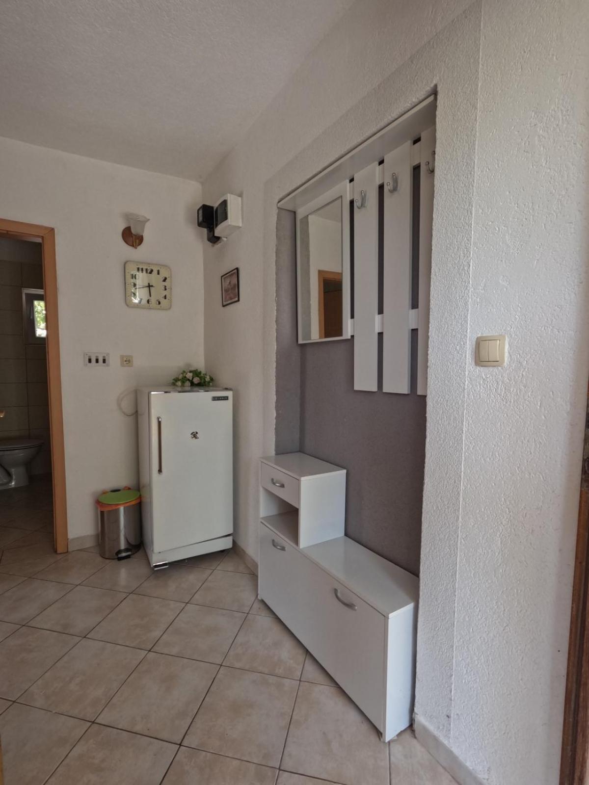 Apartmani Lena シベニク エクステリア 写真